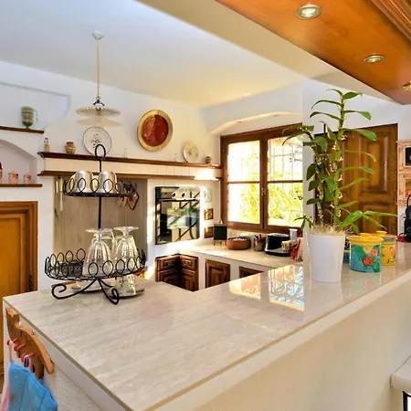 Gorgeous In Quentin La Poter With Wifi Holiday home