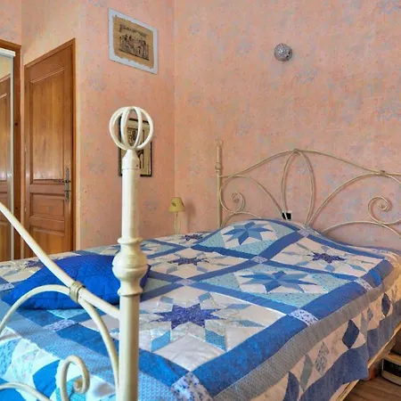 Cozy In Quentin La Poter With Wifi Saint-Quentin-la-Poterie
