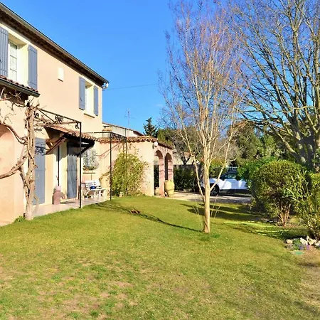 Gorgeous In Quentin La Poter With Wifi Holiday home